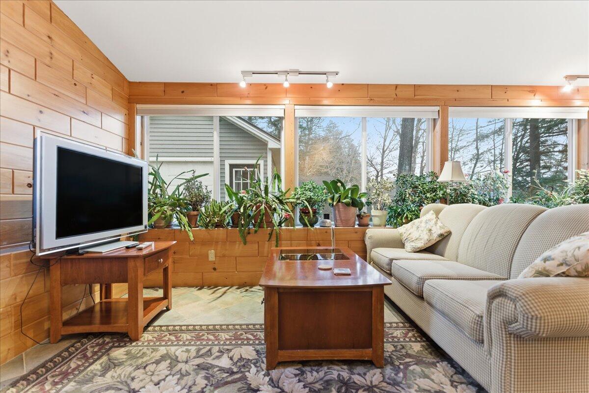 63 Maple Ridge Drive