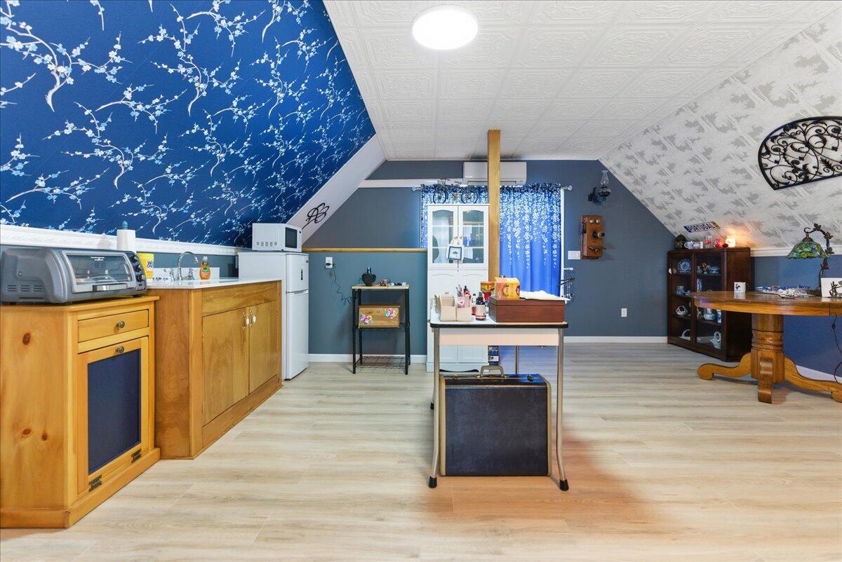 448 Lowell town Road