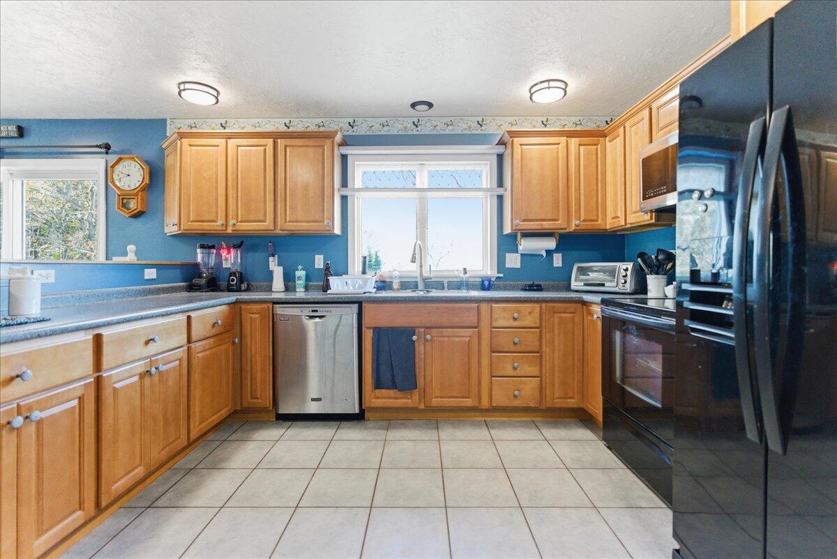 448 Lowell town Road