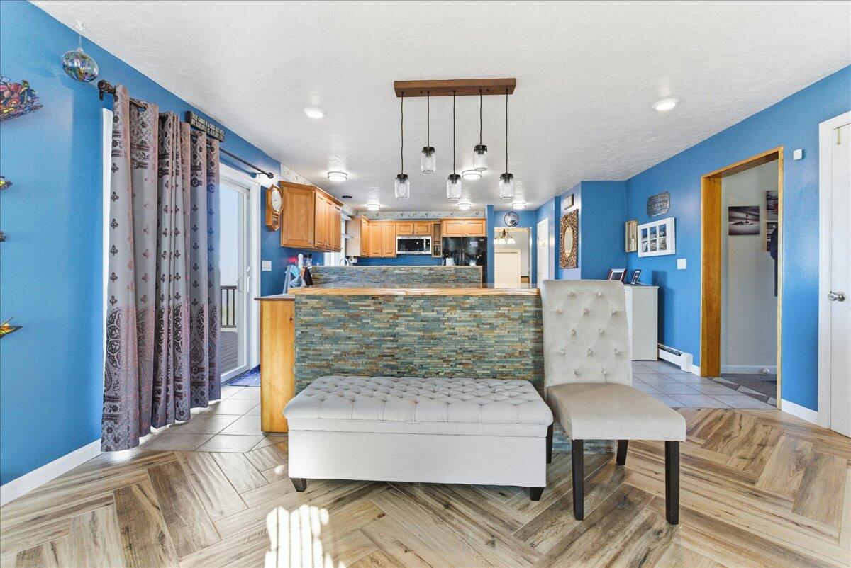 448 Lowell town Road