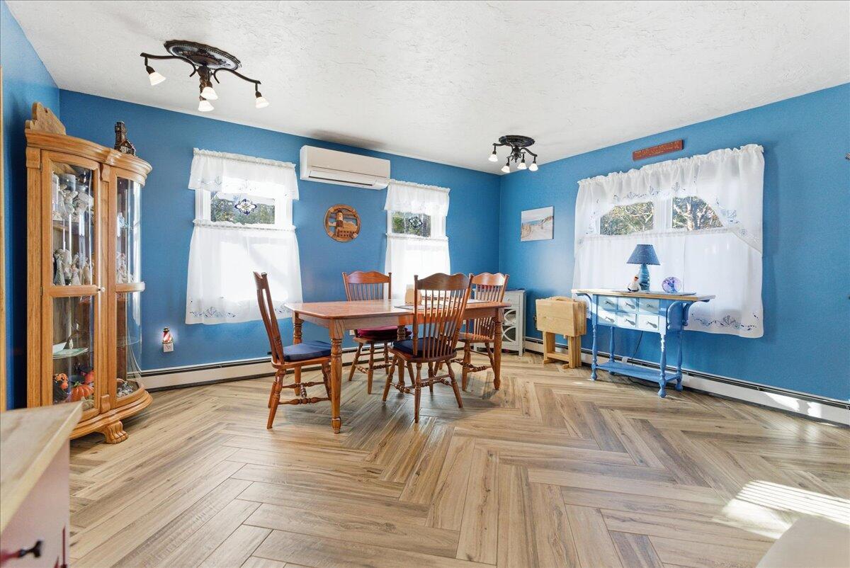 448 Lowell town Road