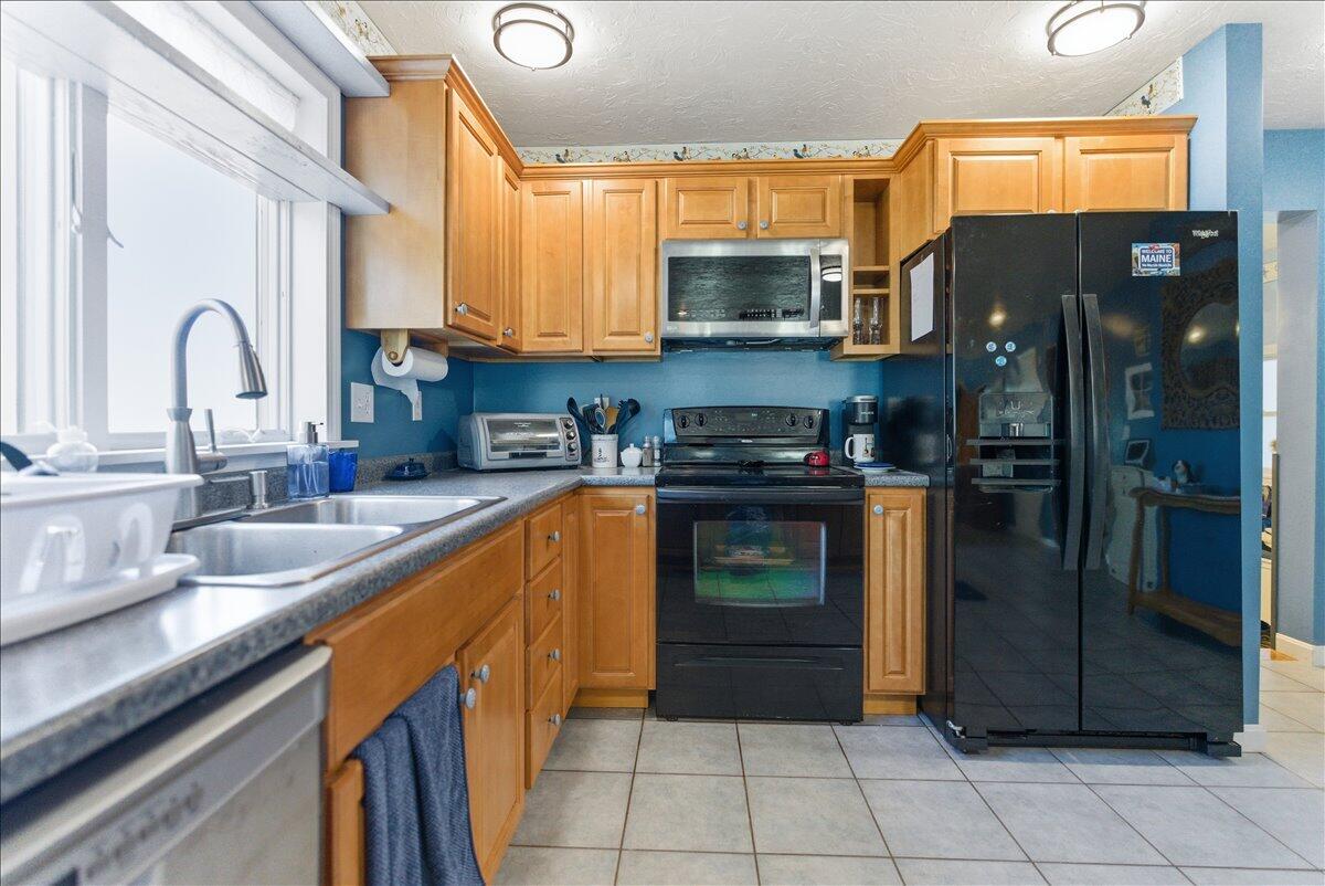 448 Lowell town Road