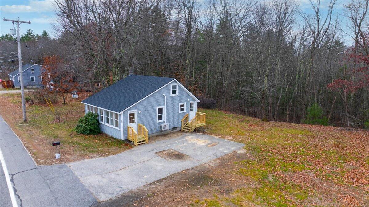 78 Ossipee Trail