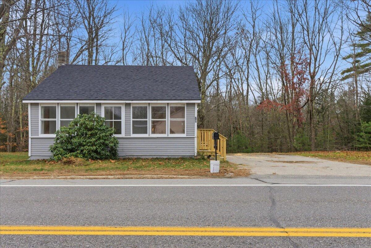 78 Ossipee Trail