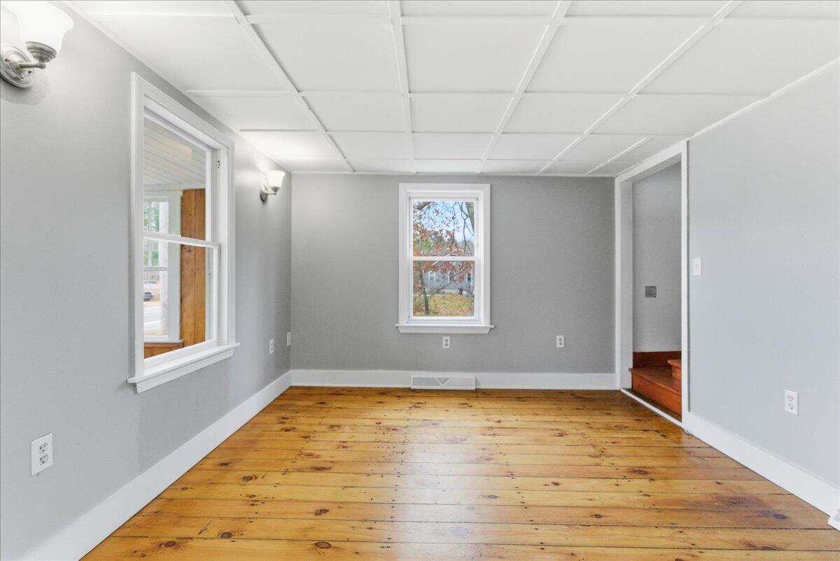 78 Ossipee Trail
