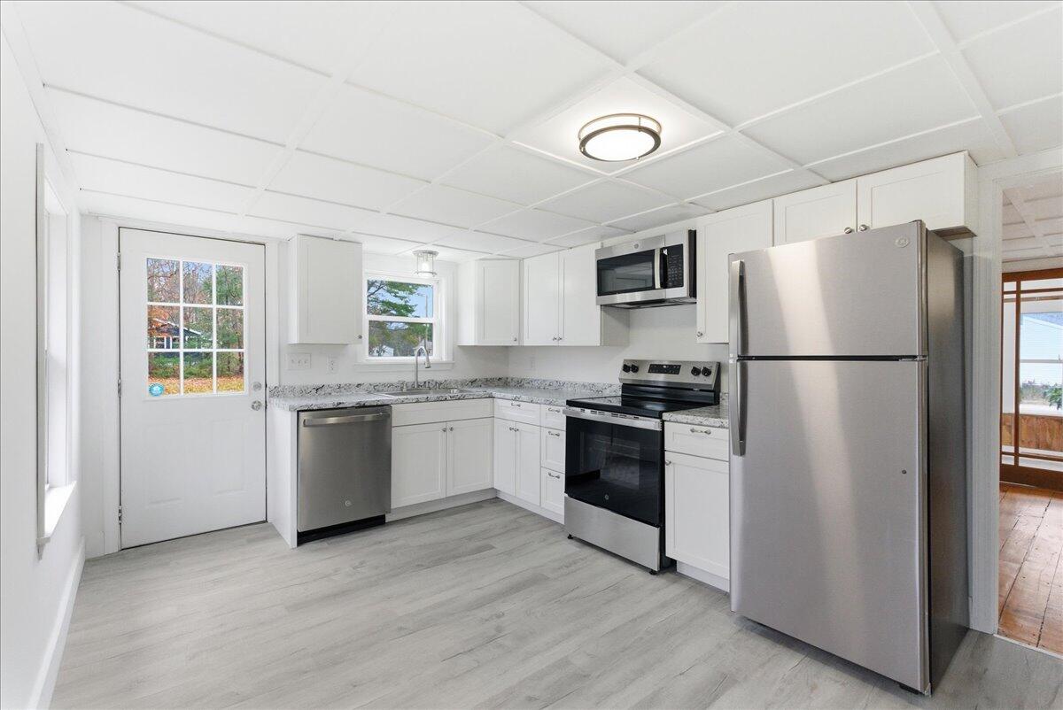 78 Ossipee Trail
