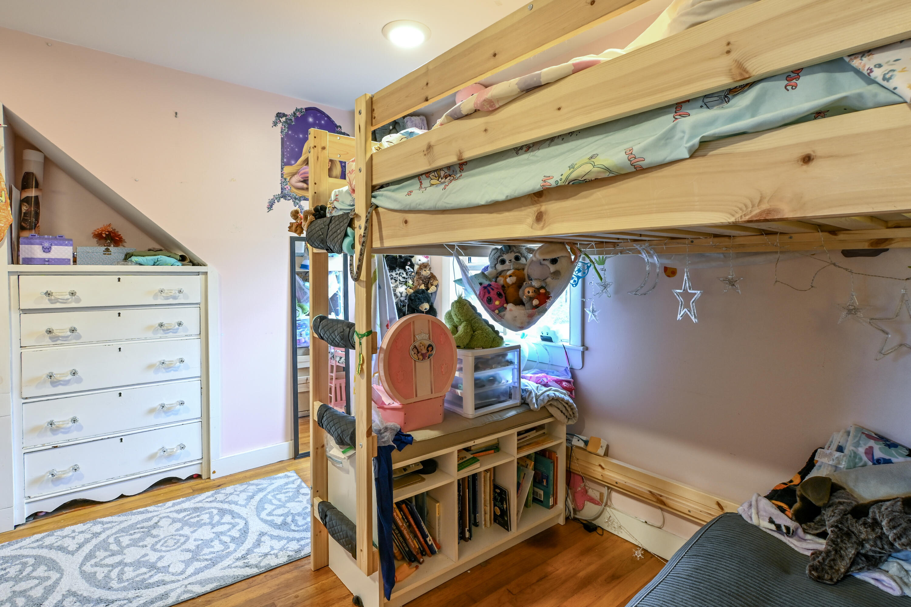 1104 Pequawket Trail