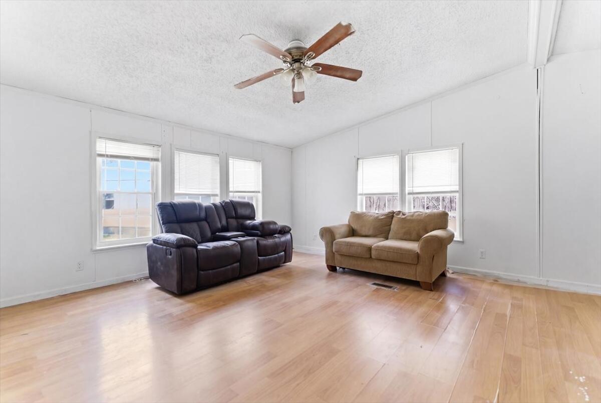 424 Gore Road