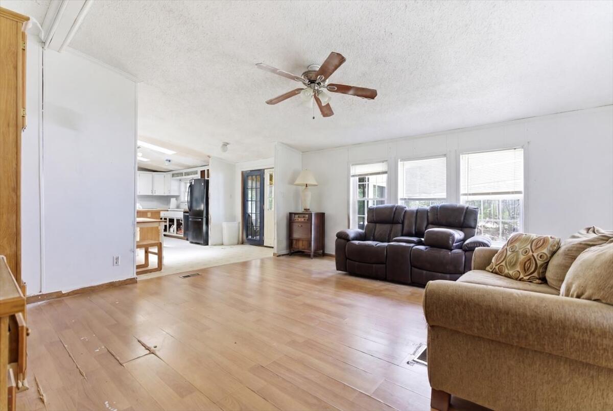 424 Gore Road