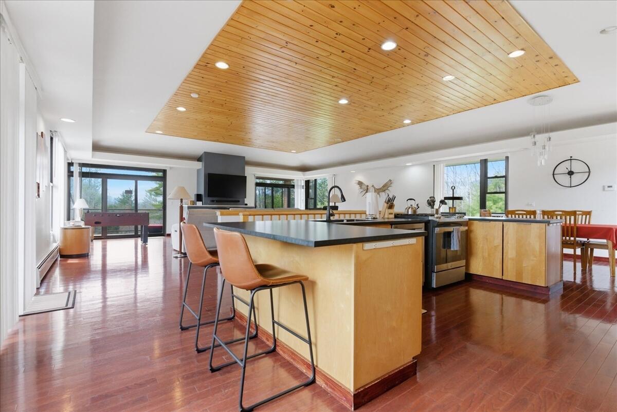 36 Mountain Valley Road