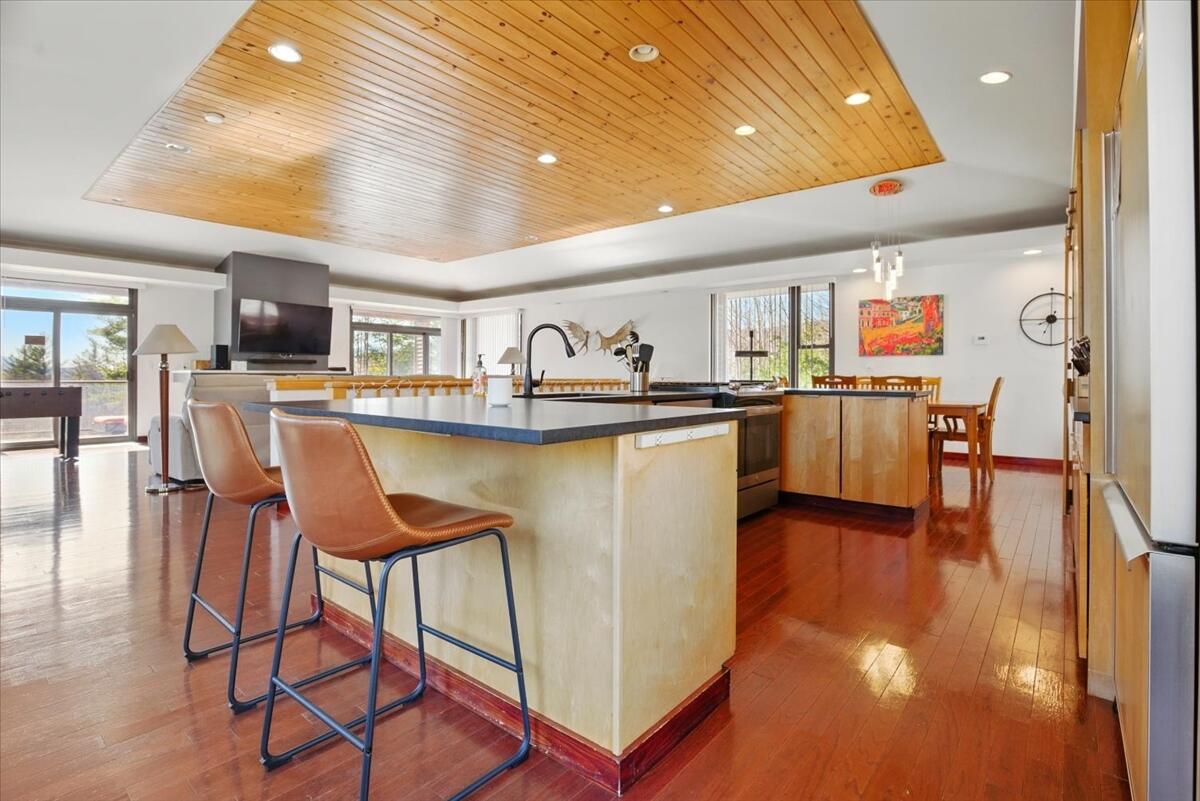 36 Mountain Valley Road