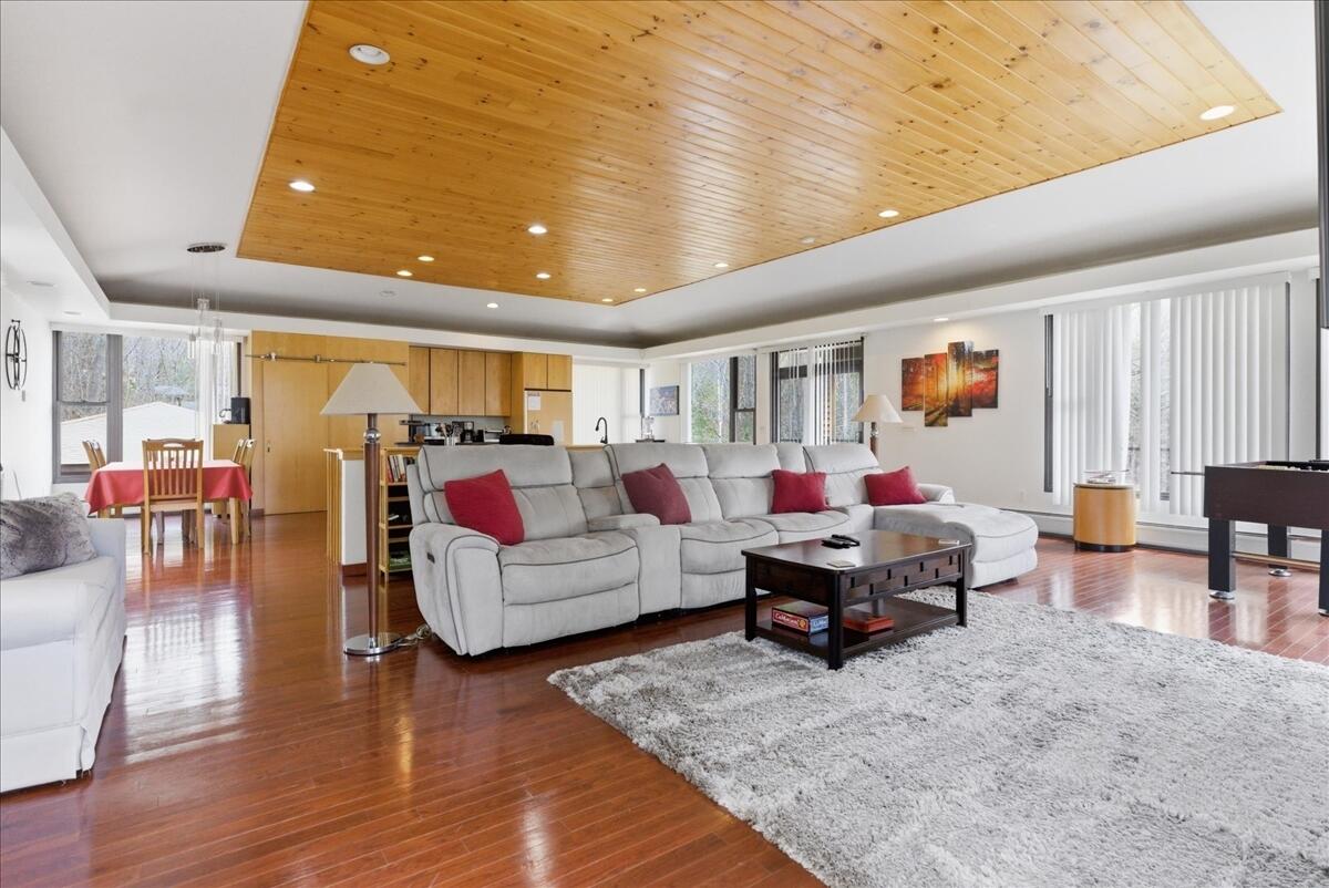 36 Mountain Valley Road
