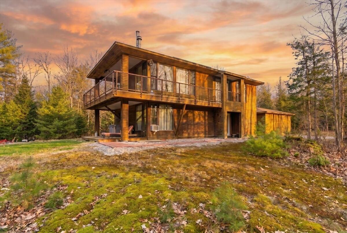 36 Mountain Valley Road
