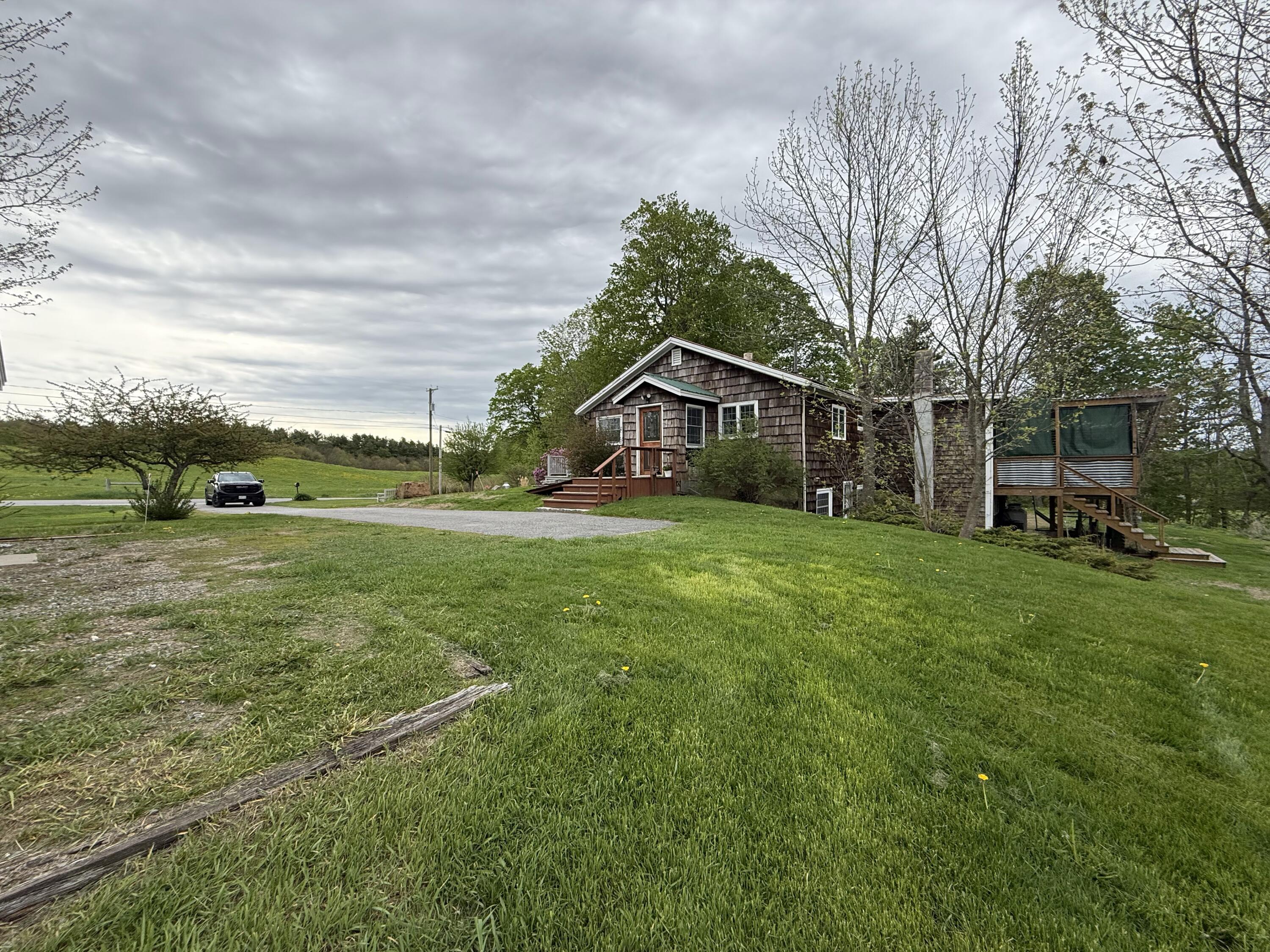 282 N Parish Road