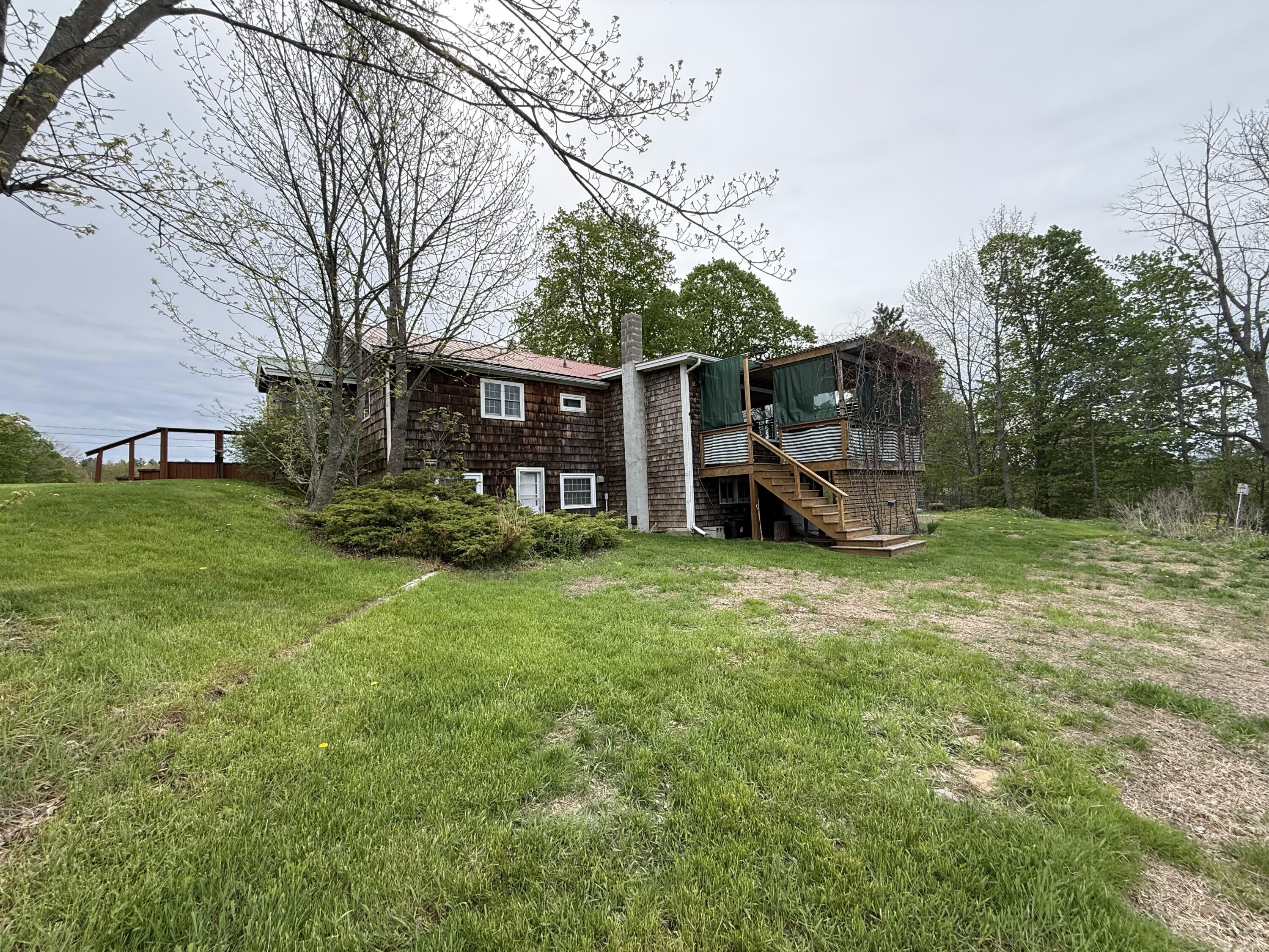 282 N Parish Road