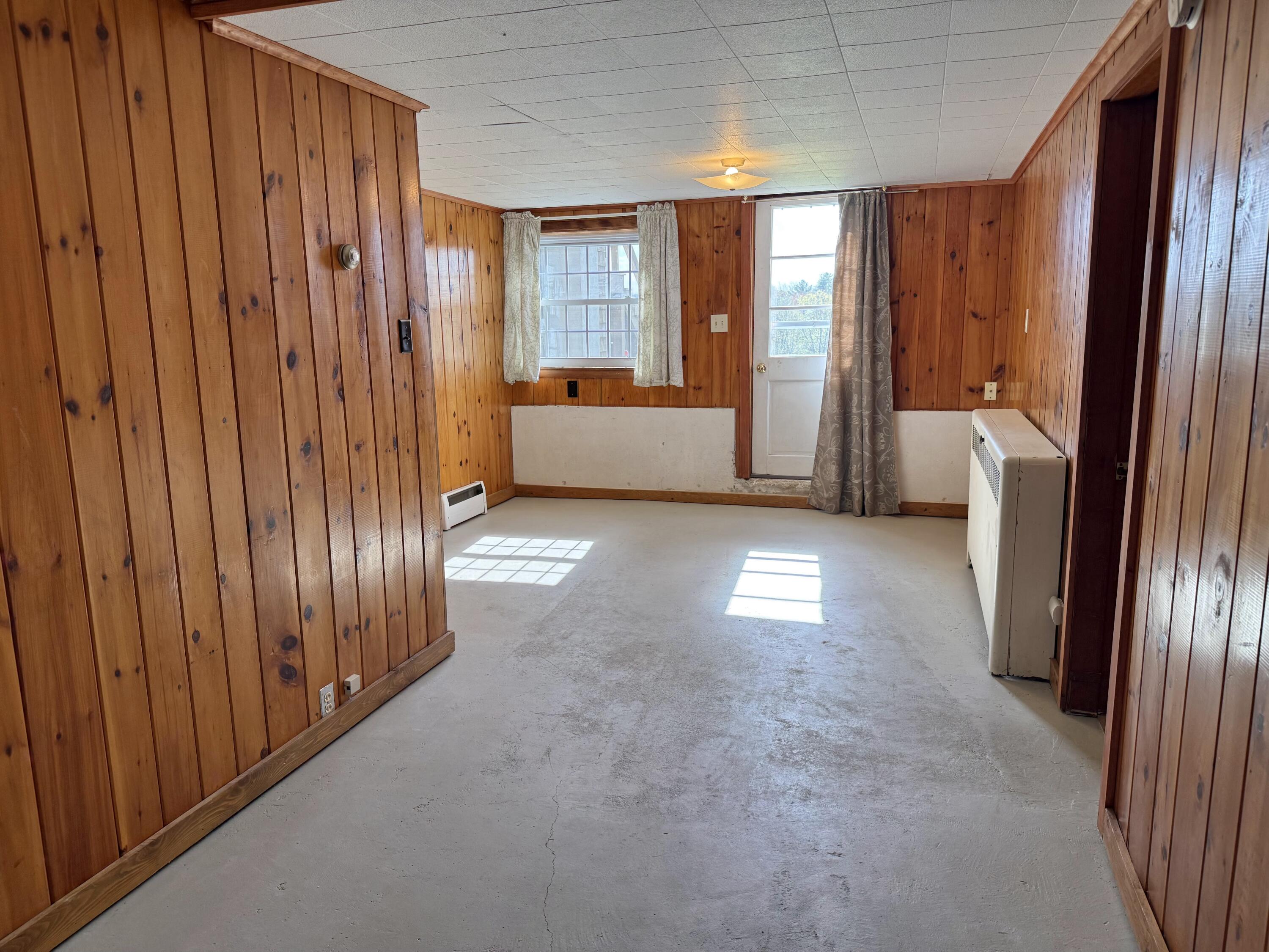 282 N Parish Road