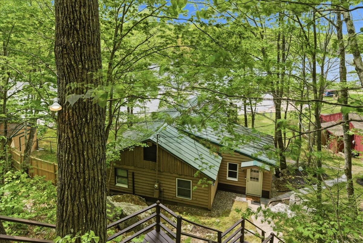 5 Cliff Lane