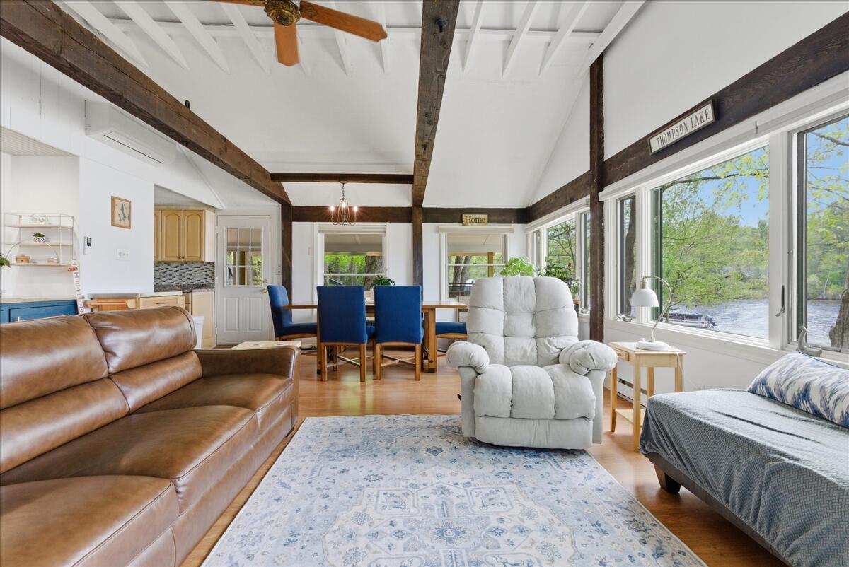 5 Cliff Lane