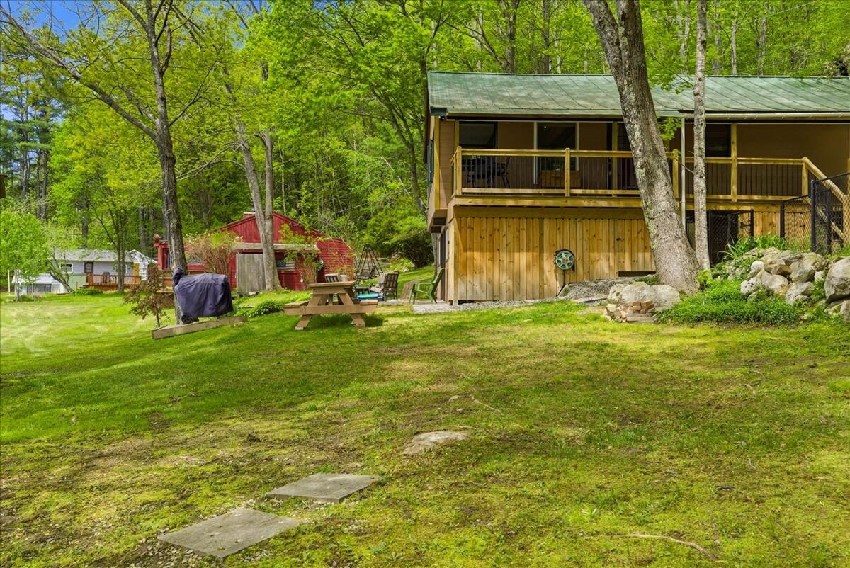 5 Cliff Lane