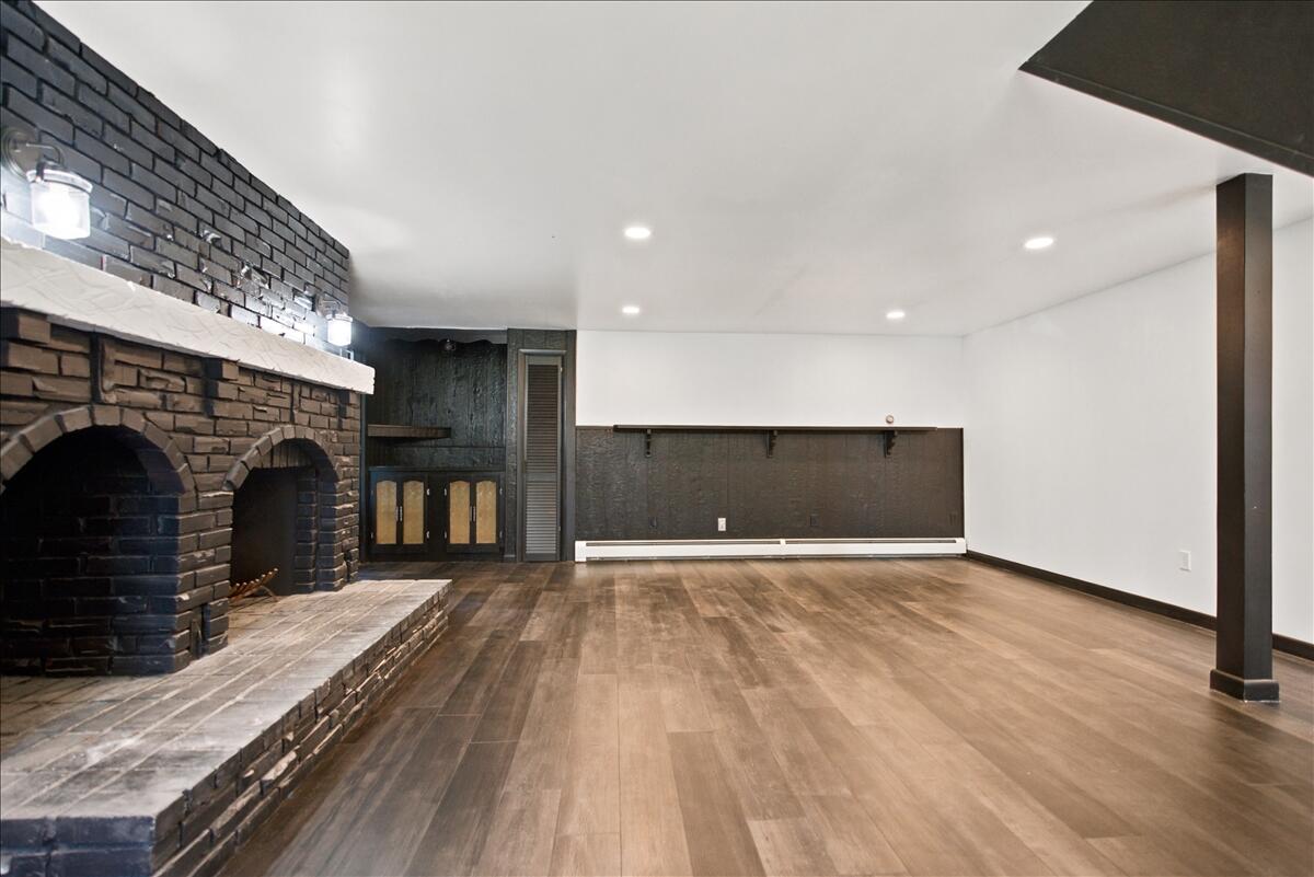 466 East Avenue