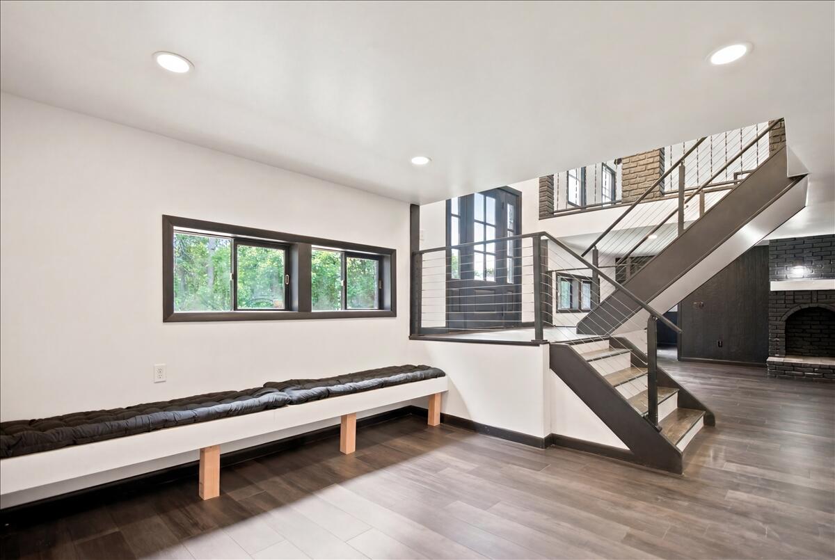 466 East Avenue
