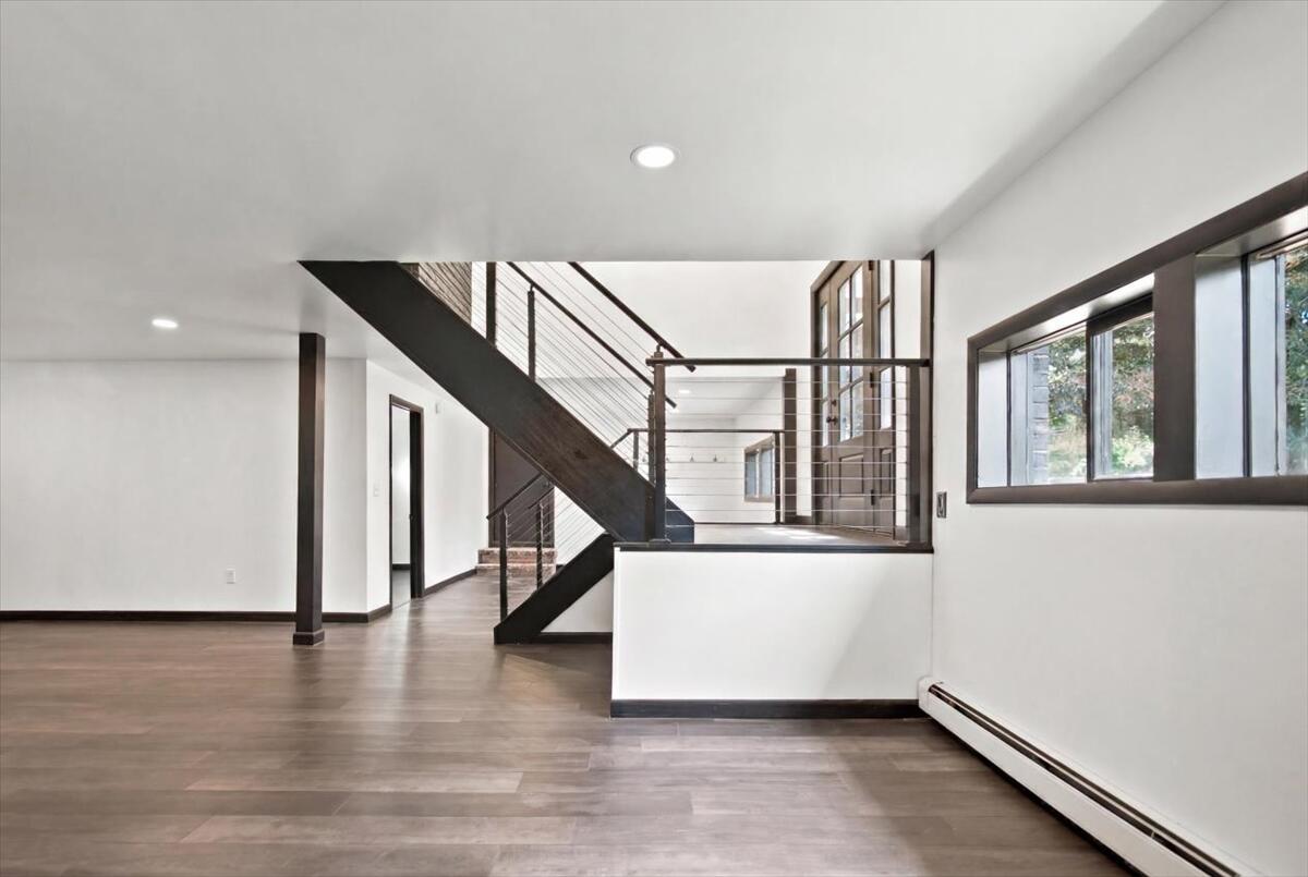 466 East Avenue