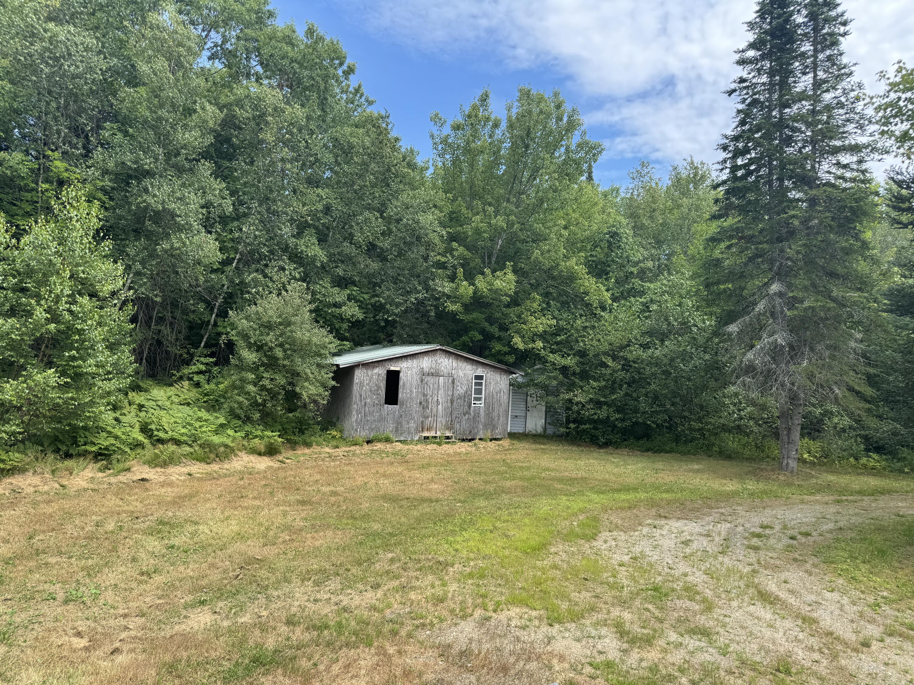 2 Bog Spur Road