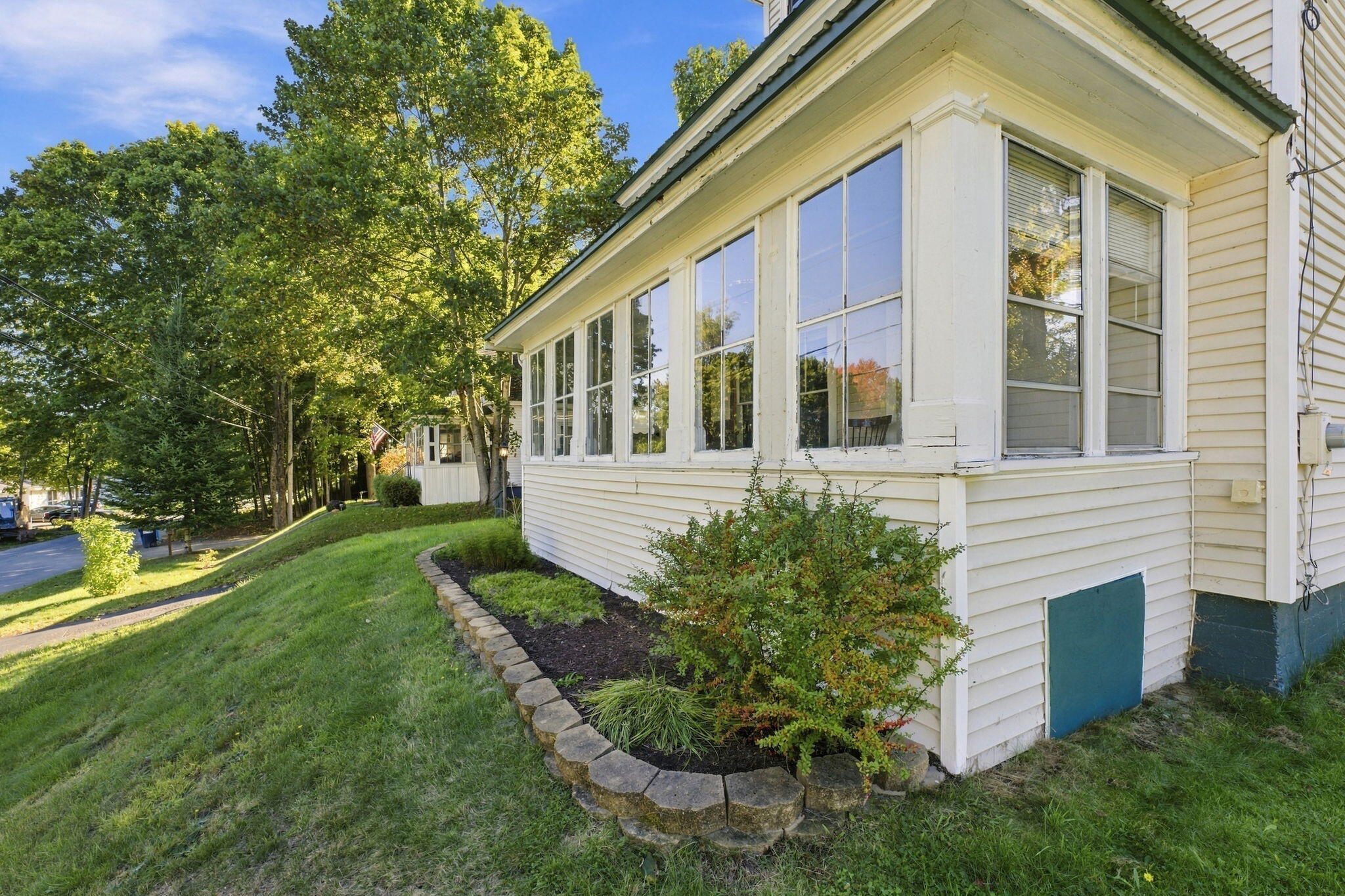 53 Hillside Avenue