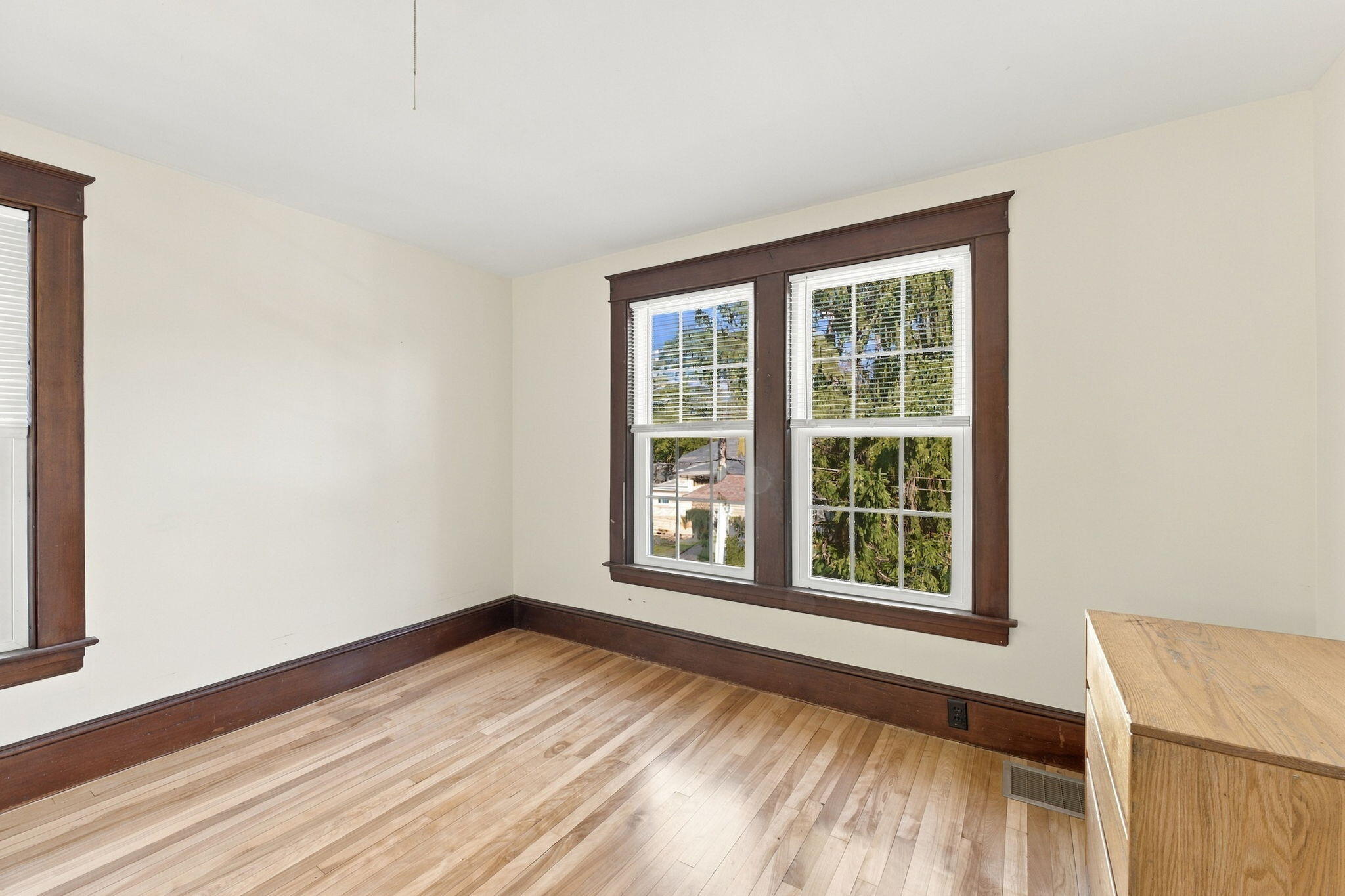 53 Hillside Avenue