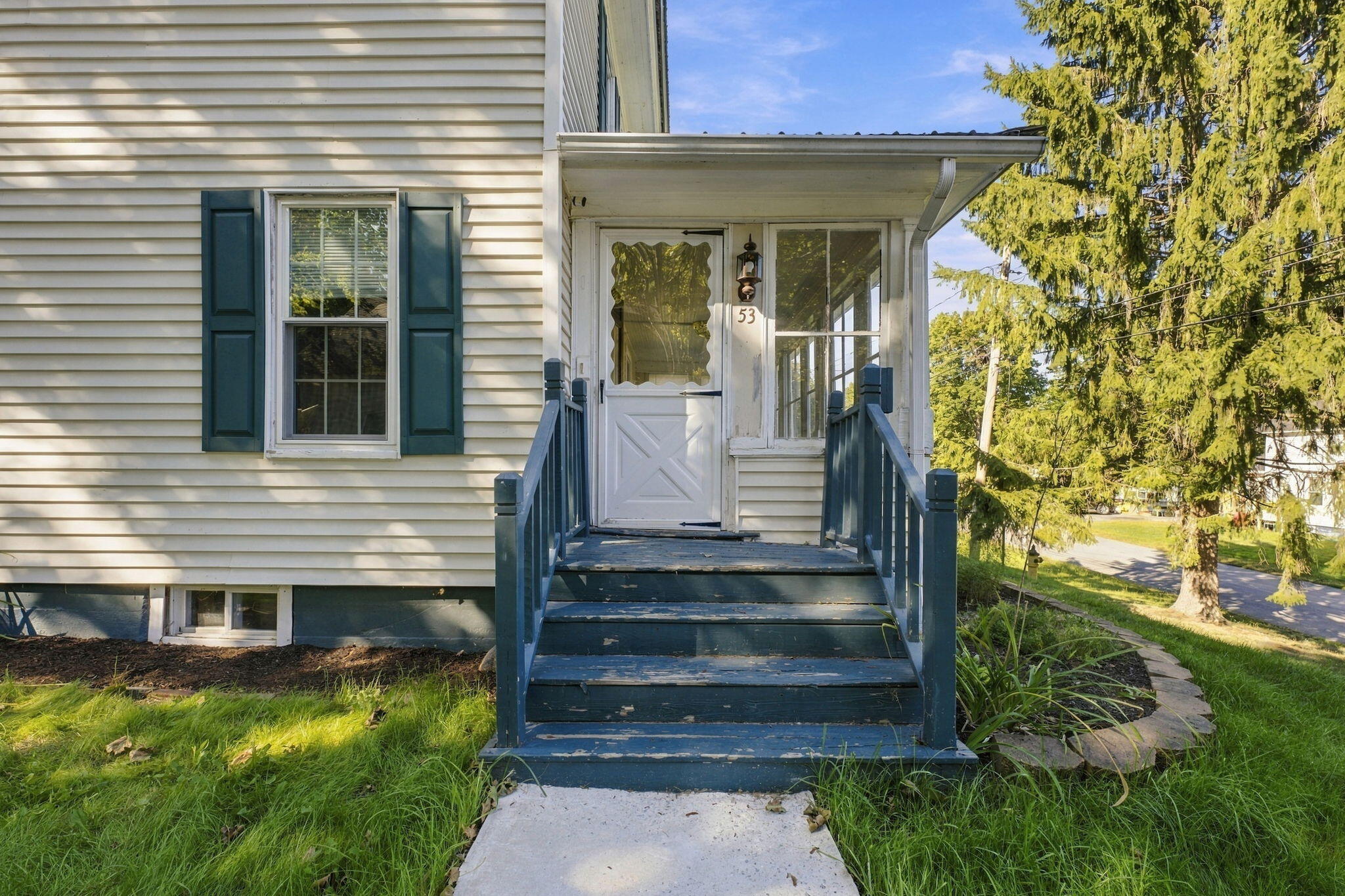 53 Hillside Avenue