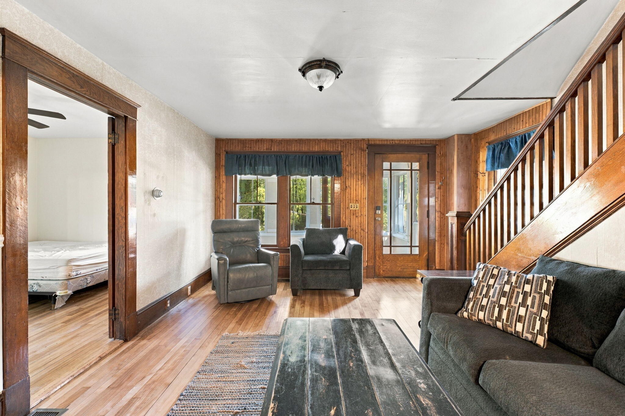 53 Hillside Avenue