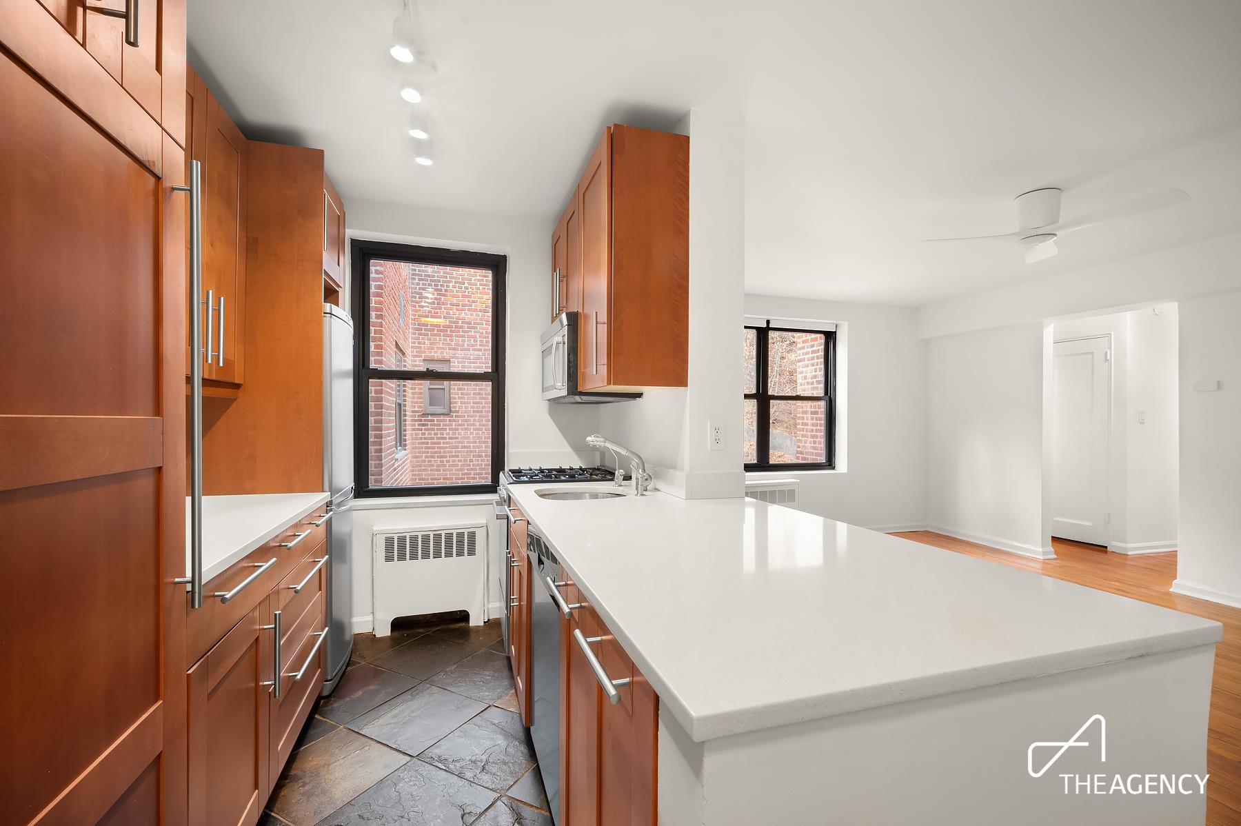 259 Bennett Ave, #7E