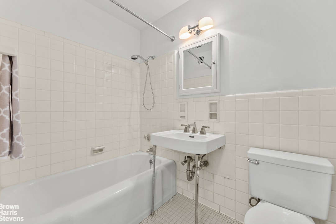 11 Riverside Dr, #9DEW