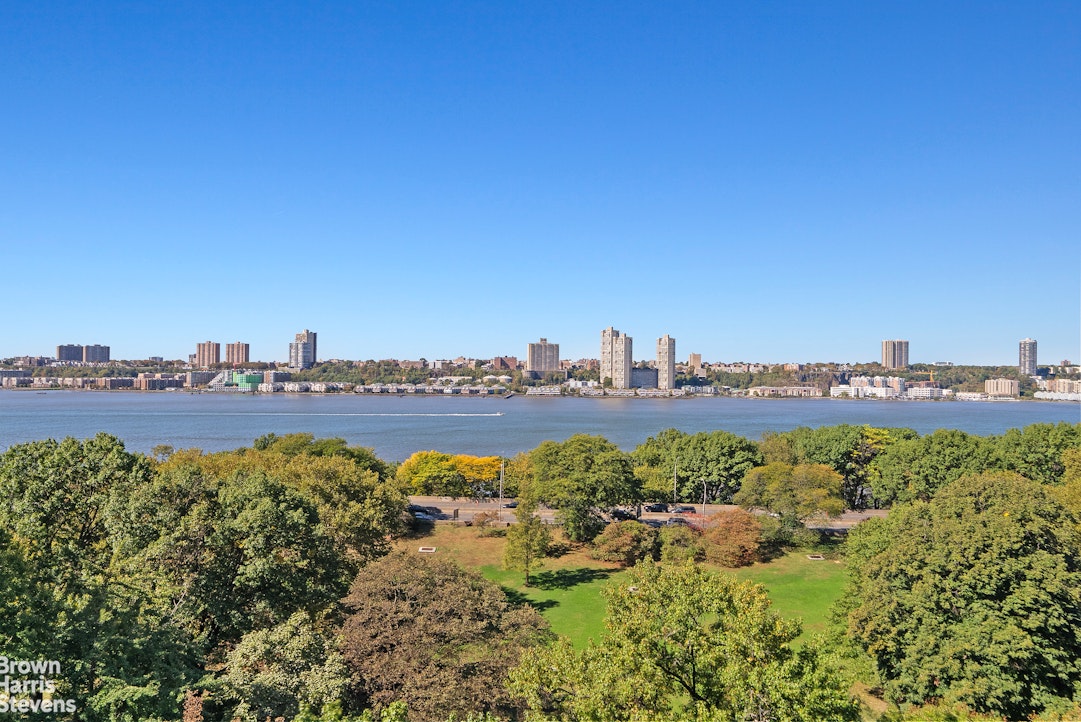 11 Riverside Dr, #9DEW