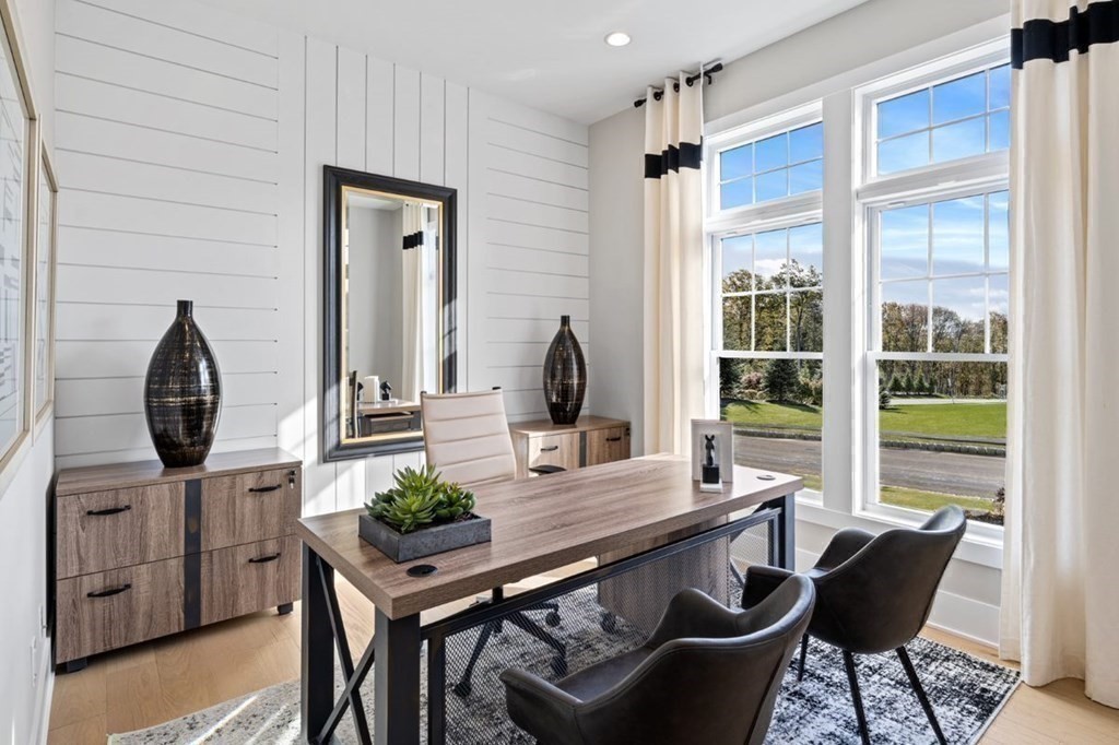 47 Barnes Blvd # 1