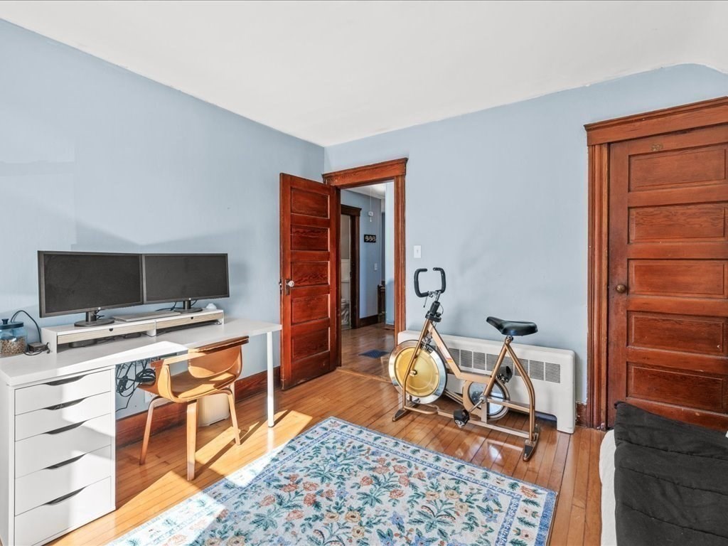 12 Peacedale Ave