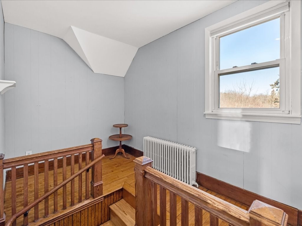 12 Peacedale Ave