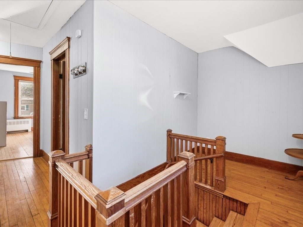 12 Peacedale Ave