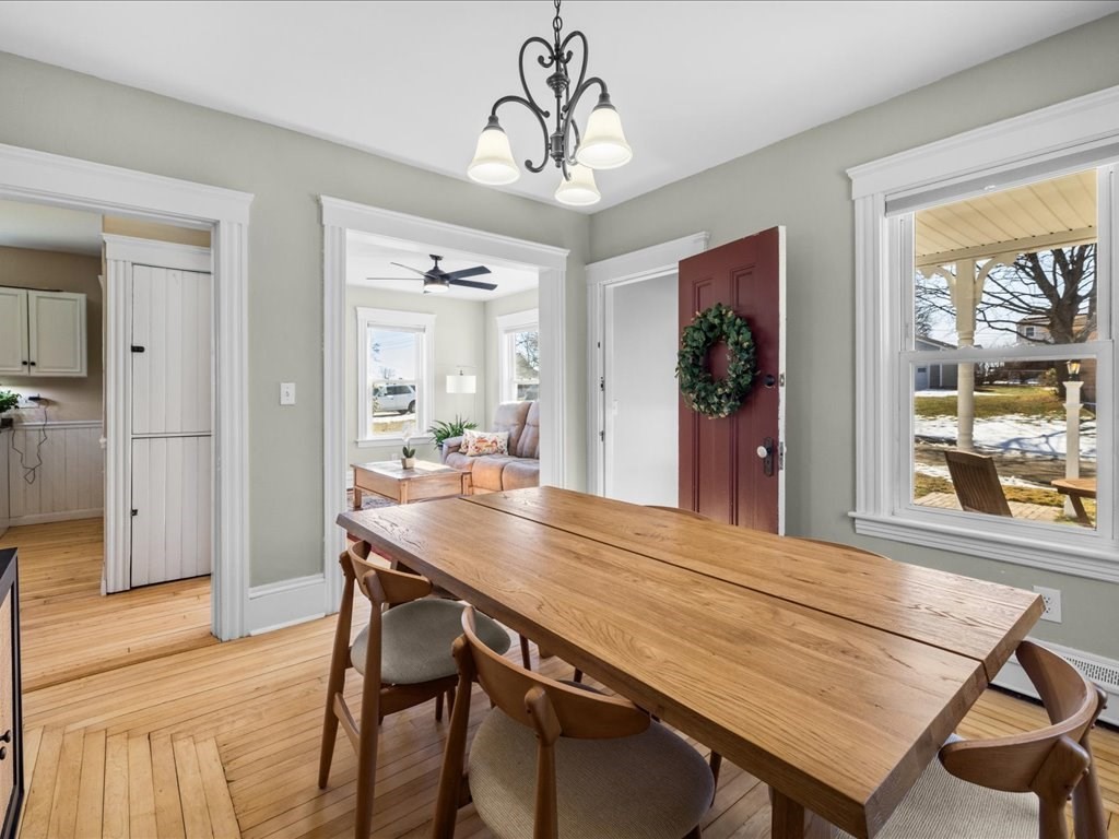 12 Peacedale Ave