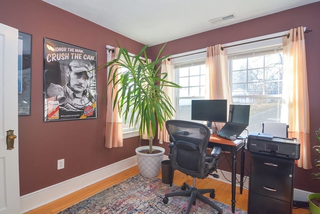 62 Howland Terrace