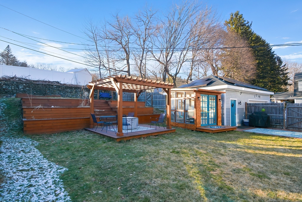 62 Howland Terrace