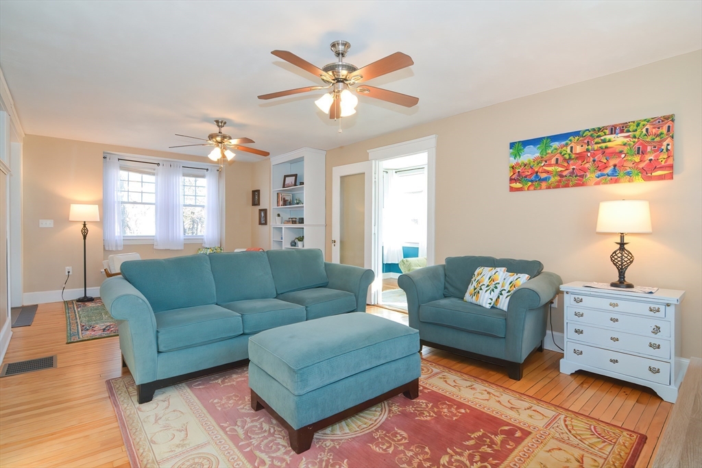 62 Howland Terrace