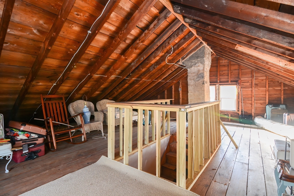 62 Howland Terrace