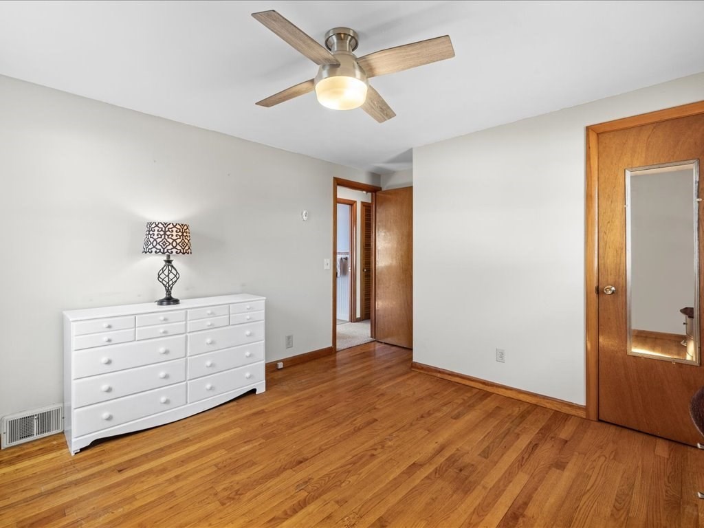 118 Parker St