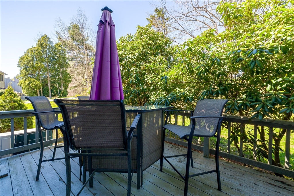 50 Meadowbrook Ln # 50