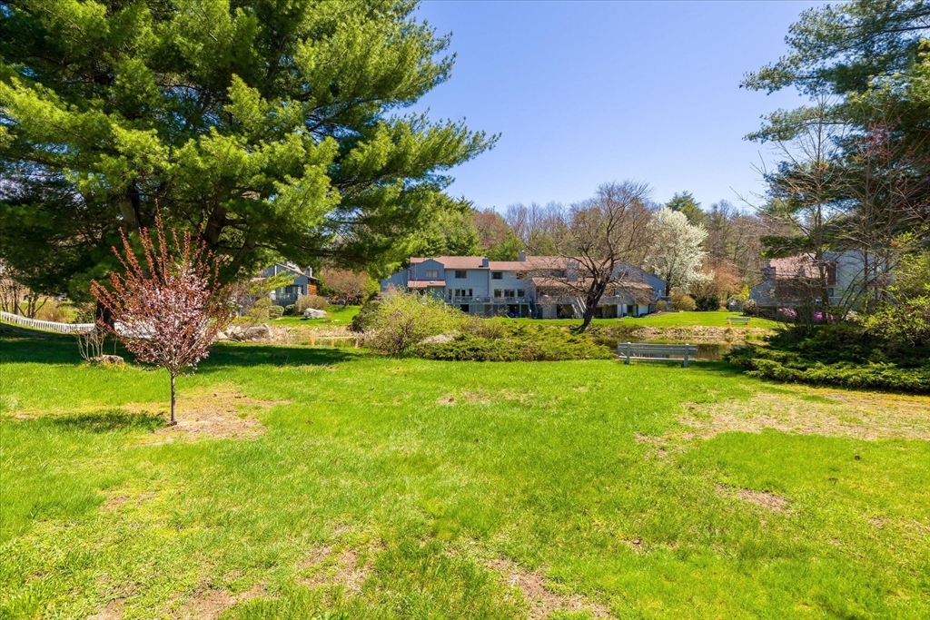 50 Meadowbrook Ln # 50
