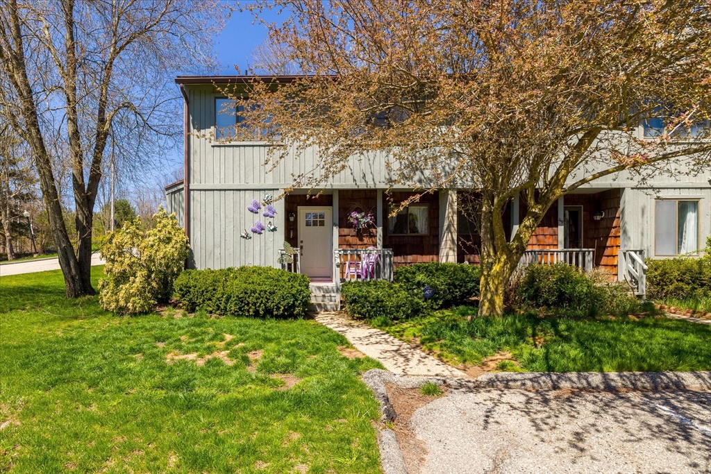 50 Meadowbrook Ln # 50