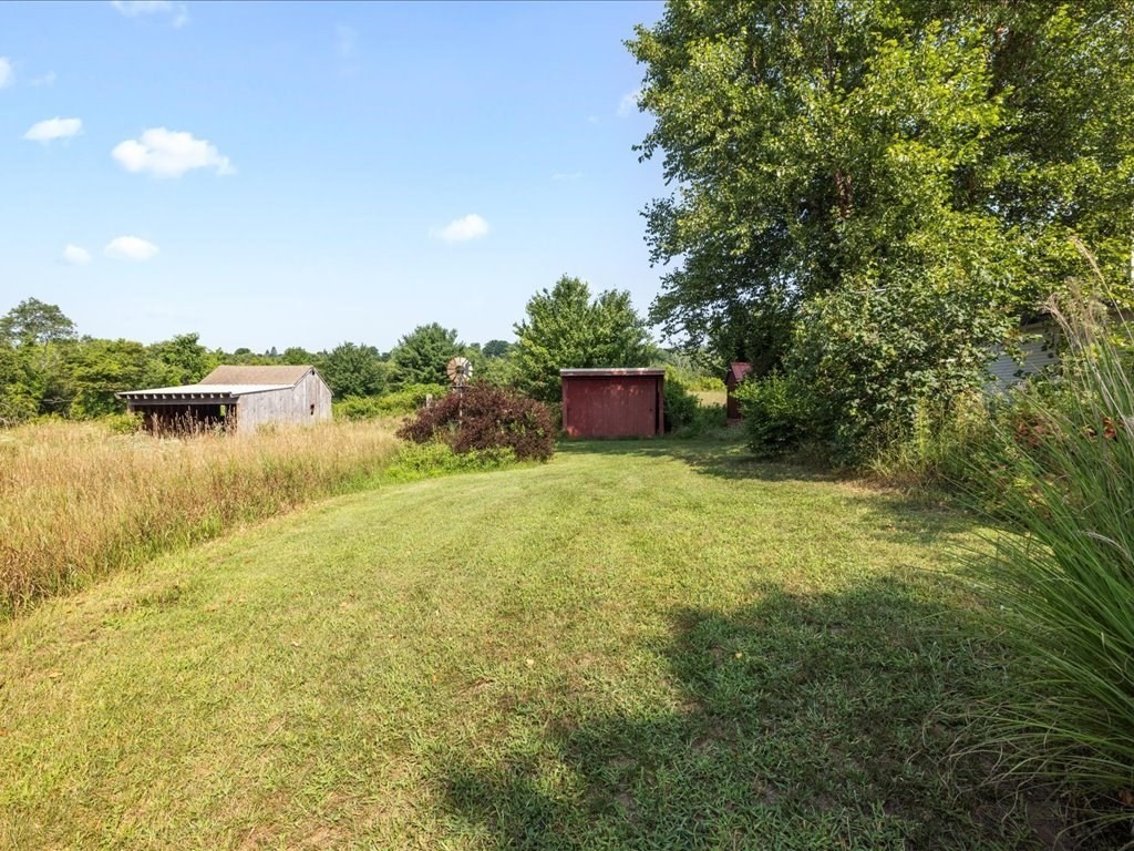 439 Lower Rd