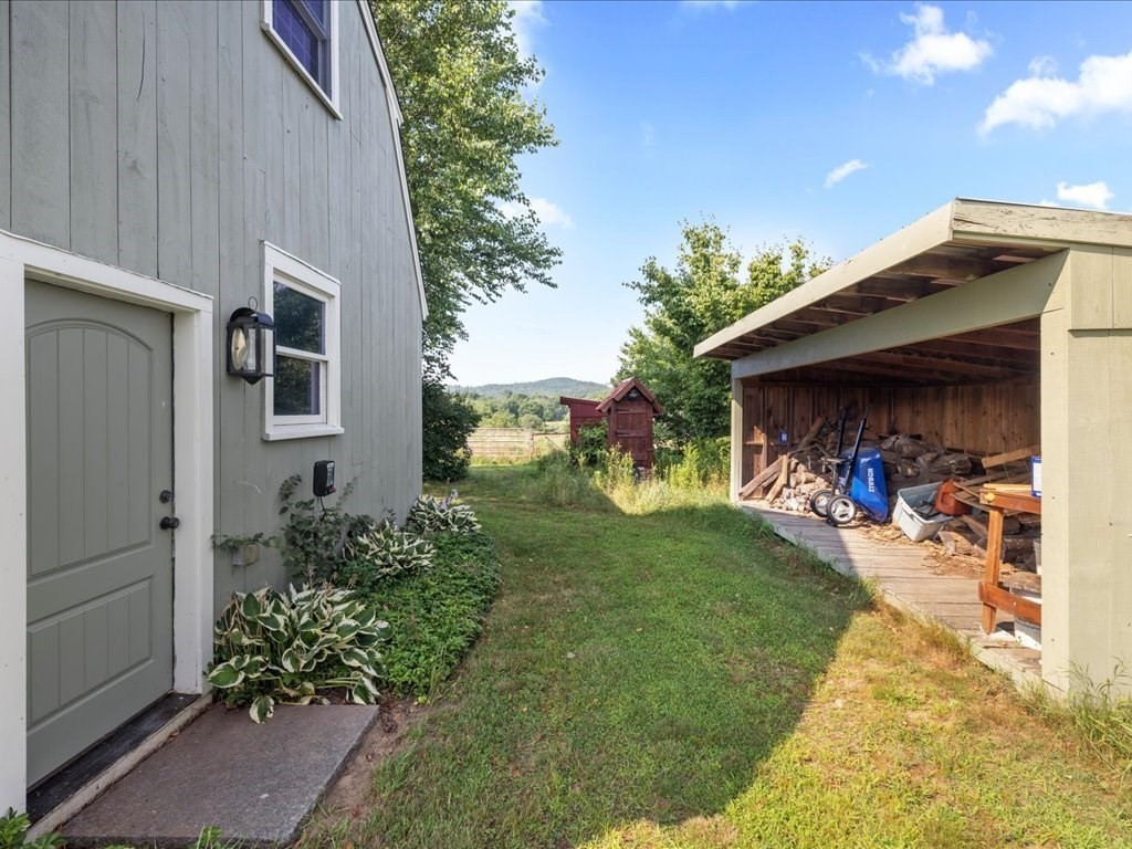 439 Lower Rd