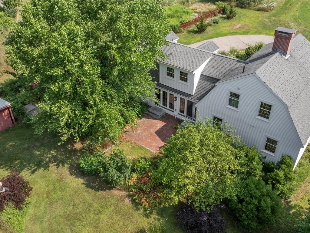 439 Lower Rd
